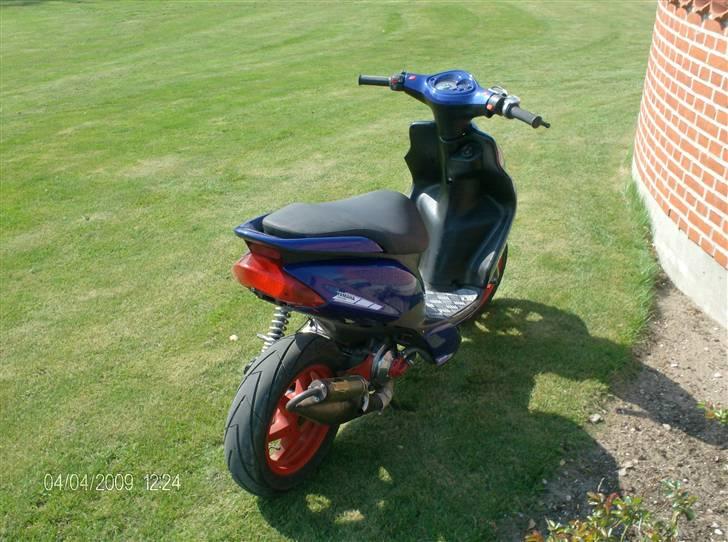 Yamaha Jog RR solgt billede 5