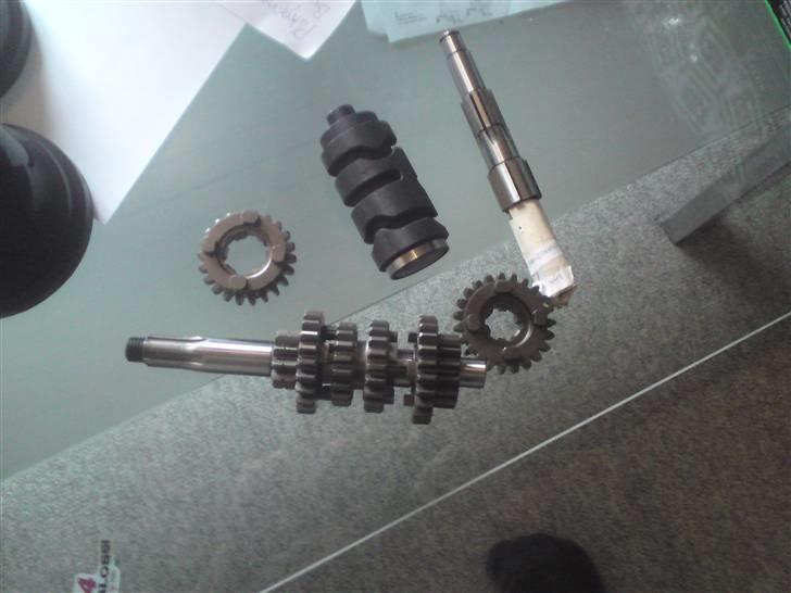 Derbi Senda Team 80ccm solgt :( - så fik jeg gearkassen.. mangler bare lejer  billede 18