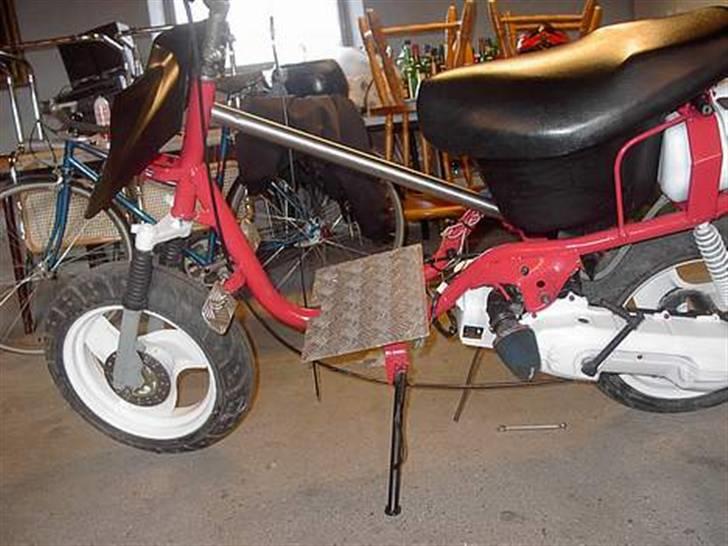 Adly Cat 50 (Byttet Til Ciao) billede 1