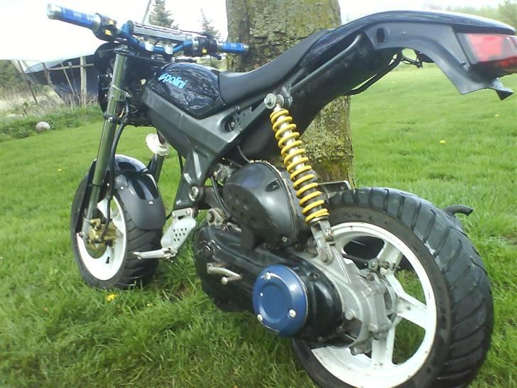 Suzuki street magic *solgt* billede 4