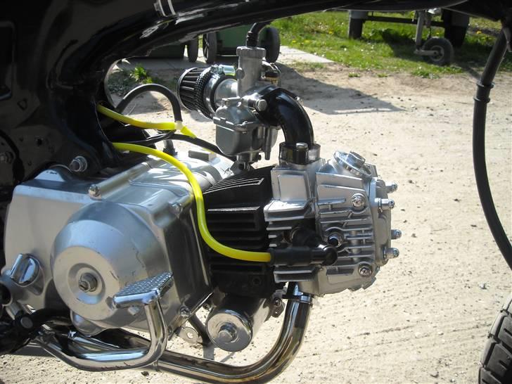 Honda  DAX - motor igen.. billede 19