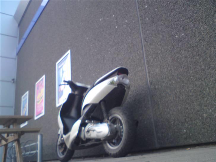 Yamaha Jog R Solgt ! :D - Nye Skjolde ;p  billede 19