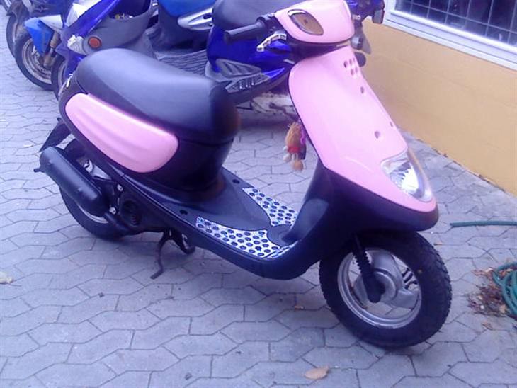 {{currentPhoto.altText}} billede {{currentPhoto.number}}