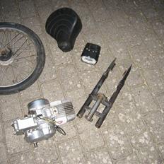 Puch Maxi k (projekt)