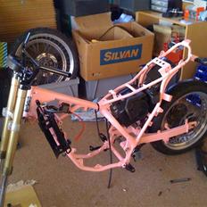 Suzuki RMX Under ombygning