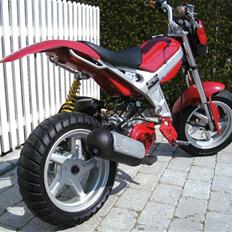 Suzuki Street Magic 2002 - Solgt