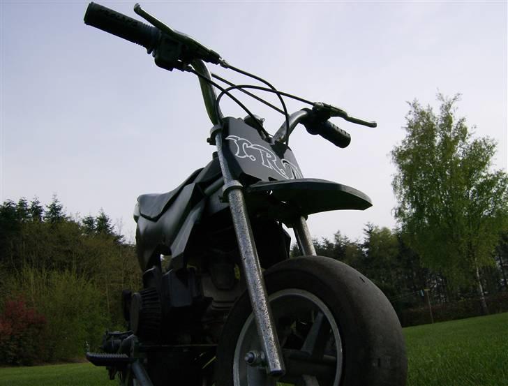 MiniBike pocketbike BYTTET billede 2