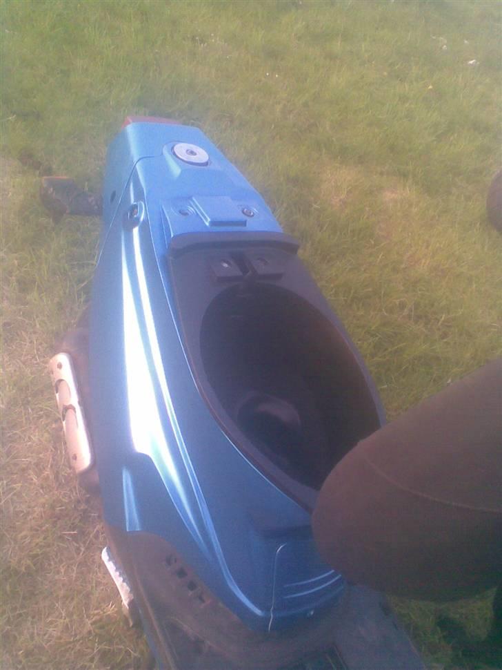 PGO hot 50 >Byttet< - Sådan ser vores værksted ud når vi ikk er ude at køre.. XD billede 13