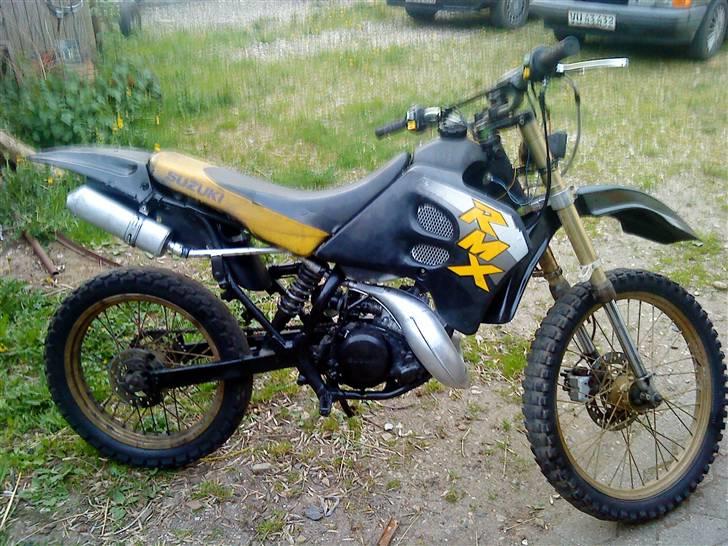 Suzuki RMX til salg haha BYD! billede 5