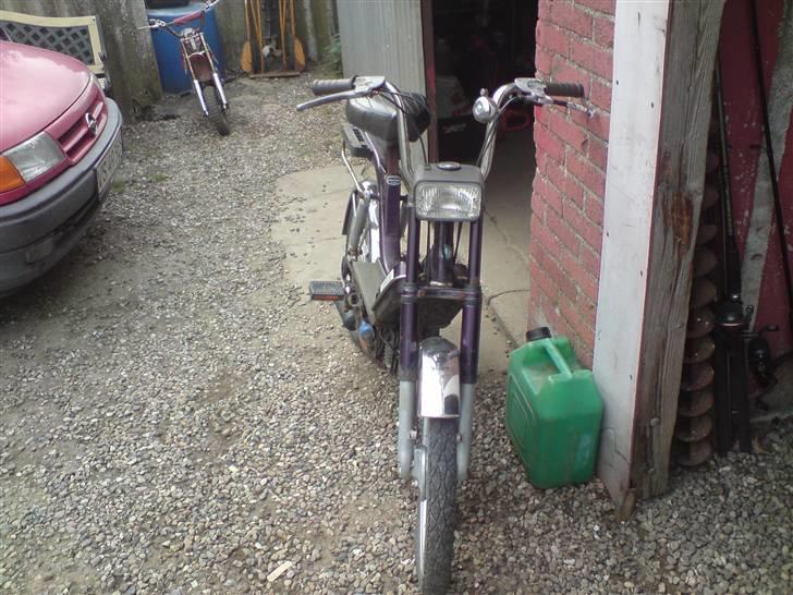 Vespa bravo solgt billede 1