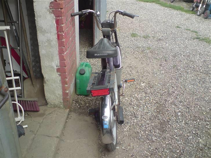 Vespa bravo solgt billede 3