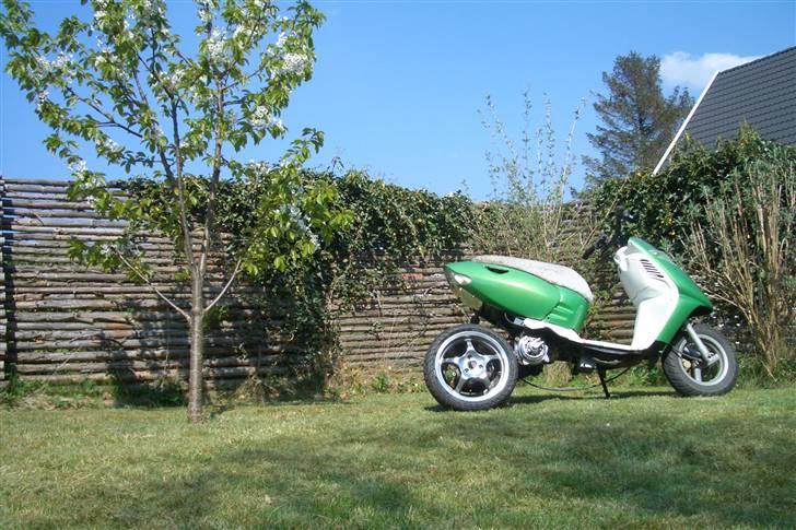 Aprilia sonrox  - 75 % Færdig billede 11