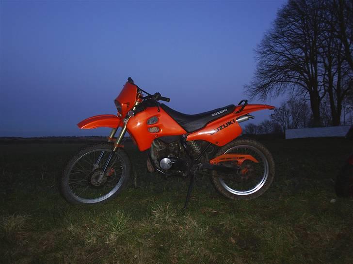 Suzuki RMX - Til salg billede 18