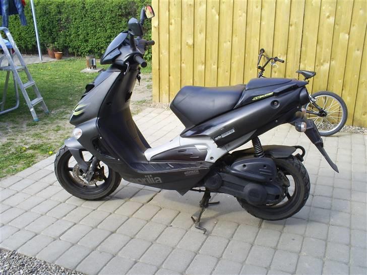 Aprilia SR50 DITECH (SOLGT) billede 3