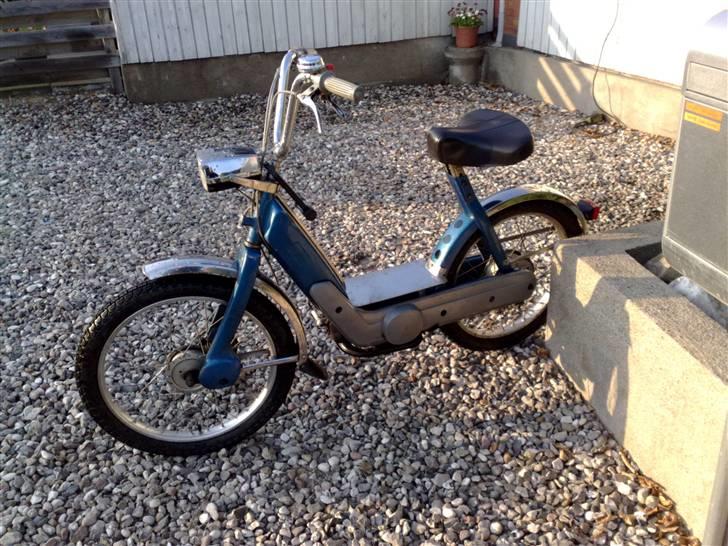 Vespa SOLGT billede 1