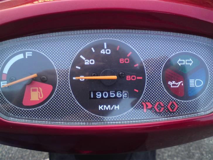 PGO Hot 50 (SOLGT) - den har gået 19xxx, men det er jo tegn på at den altid har fungeret (; billede 3