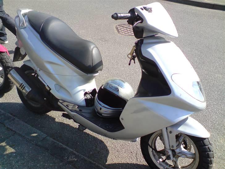 Daelim S five billede 3