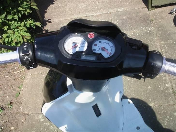 CPI Oliver (SOLGT 4500) billede 2