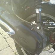 Yamaha Aerox evo2 . Stel