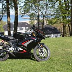 Rieju (SORT) RS2 MATRIX PRO 