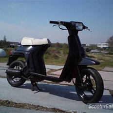 Honda melody bytte til space