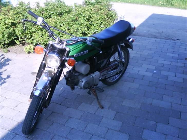 Suzuki K50  - Det nyeste billed 2009 år billede 3