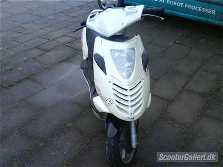 Aprilia sonic LC billede 4