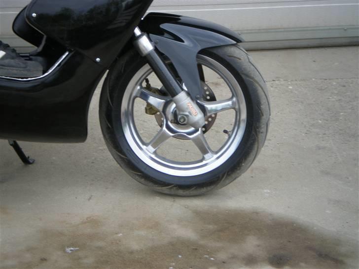 Yamaha Aerox MBK  BYTTET billede 3