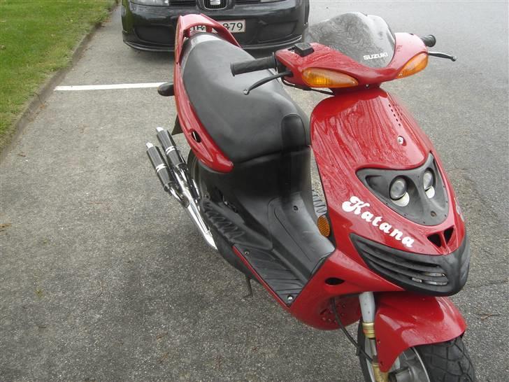 Suzuki katana solgt billede 5