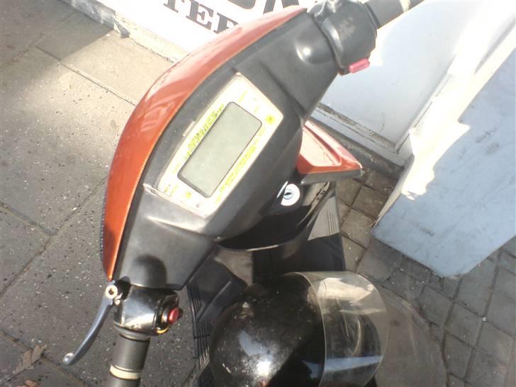 Yamaha Jog AS Solgt billede 8