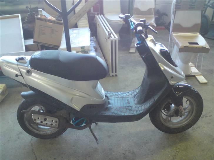 PGO Hot 50 **SOLGT** billede 10