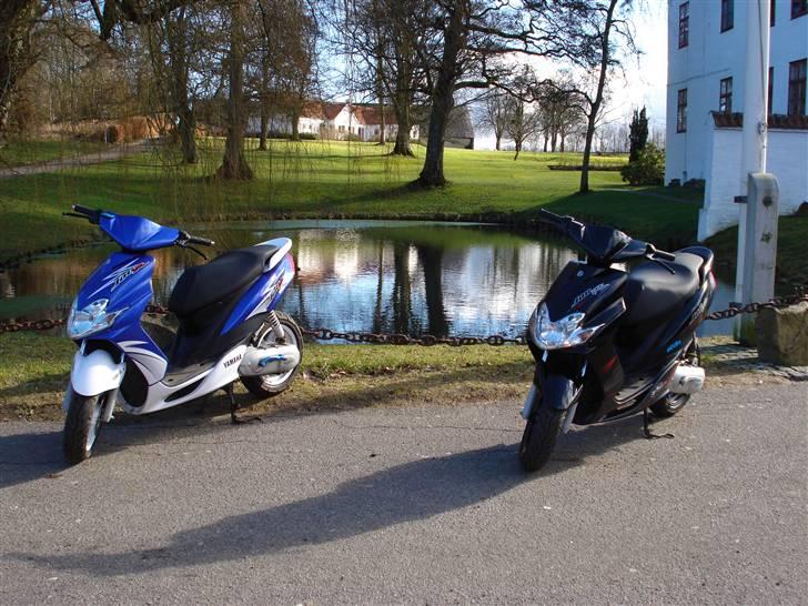 Yamaha jog r solgt - min og karstens jog r. :) billede 18