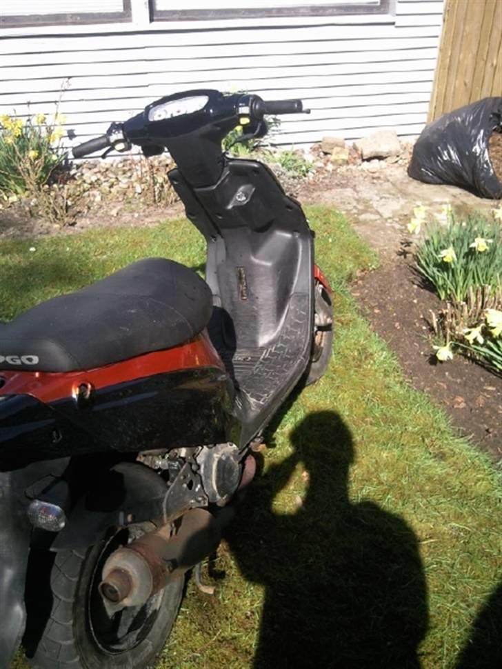 PGO Hot 50 (FØR!) TIL SALG!! SE ANDEN SCOOTER I PROFIL - Som den så ud lige da jeg fik den ;) - Tilsalg/bytte!!!!! billede 7