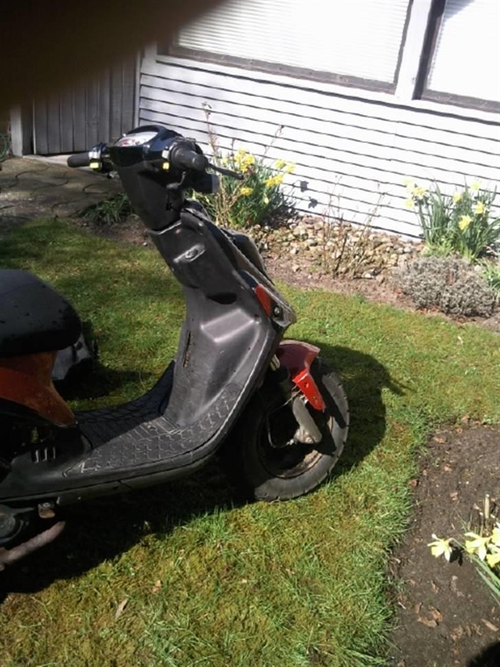 PGO Hot 50 (FØR!) TIL SALG!! SE ANDEN SCOOTER I PROFIL - Som den så ud lige da jeg fik den ;) - Tilsalg/bytte!!!!! billede 9
