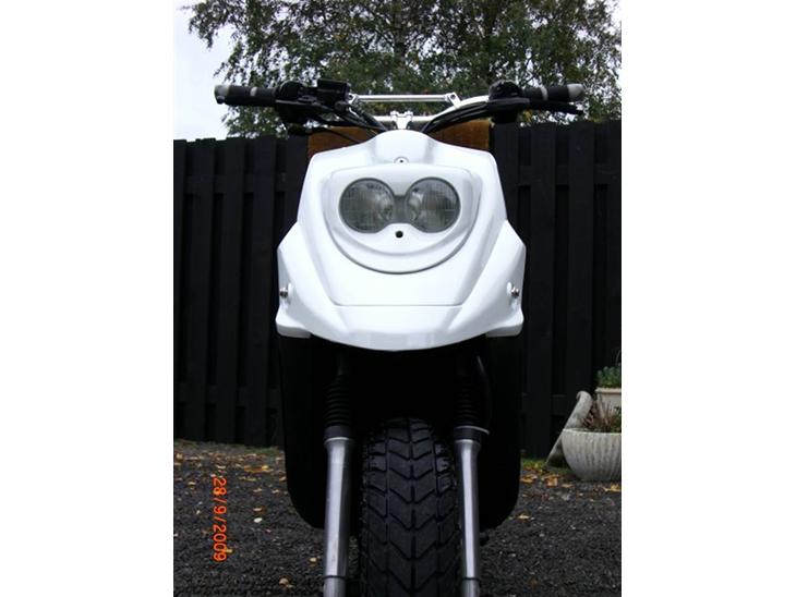 {{currentPhoto.altText}} billede {{currentPhoto.number}}