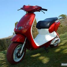 Yamaha neos SOLGT :(