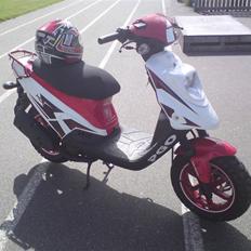 PGO hot 50sp Byttet til senda