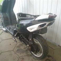 Piaggio nrg mc3 (byttet)