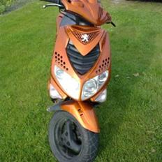 Peugeot Speedfighter 2---SOLGT---