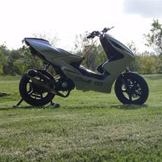 Yamaha Aerox 