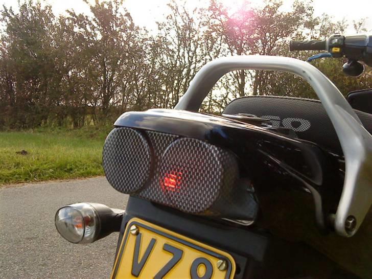 PGO hot 50 > BLACK LADY < - hotte from bag 17-10-09 billede 3