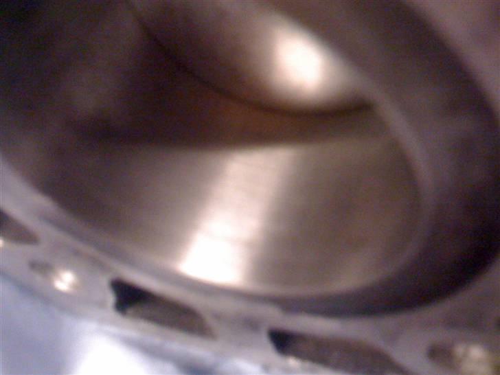 Suzuki RMX Under ombygning - efter honing billede 18