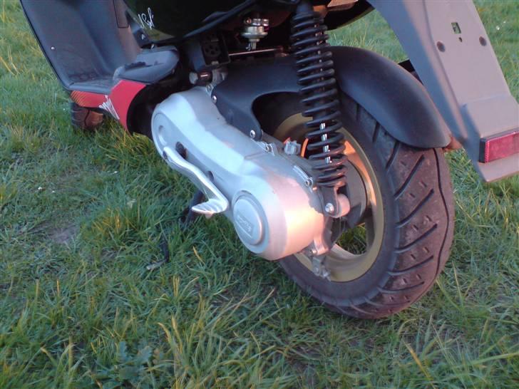 Aprilia sonic SOLGT billede 5