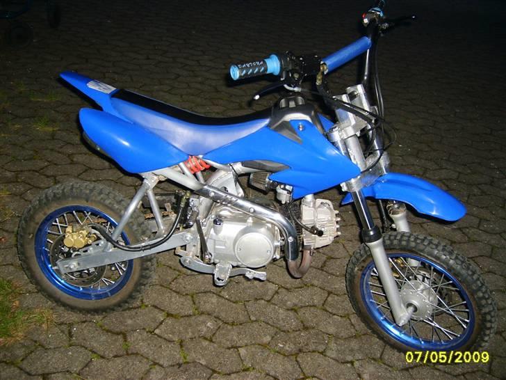 MiniBike Dirtbike 125cc SOLGT billede 2
