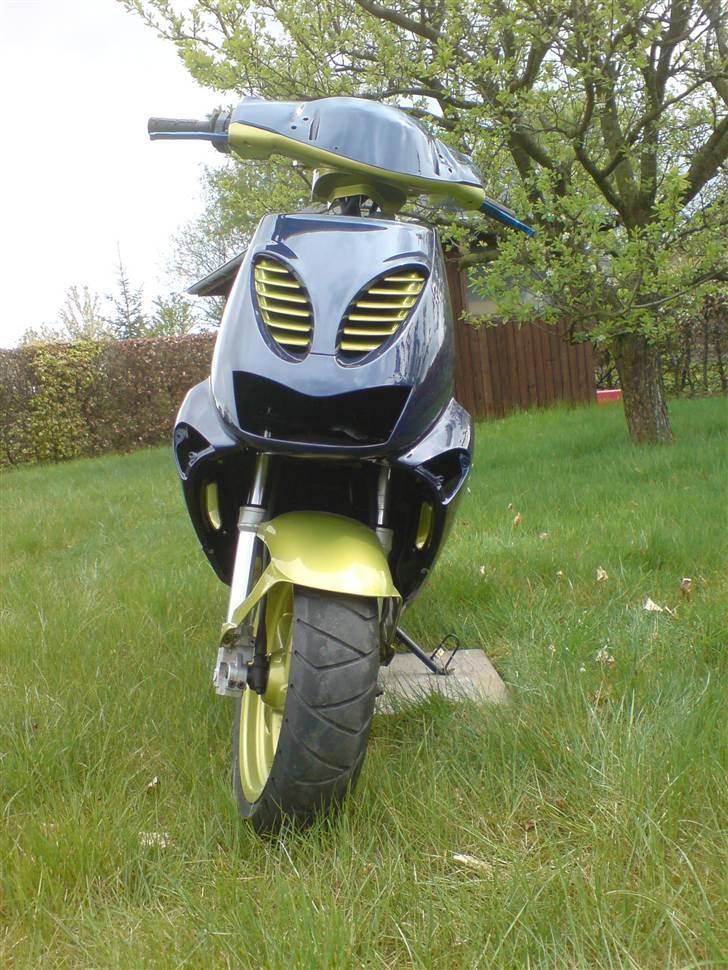 Aprilia sr lcdd marcipanfræsseren solgt  billede 1