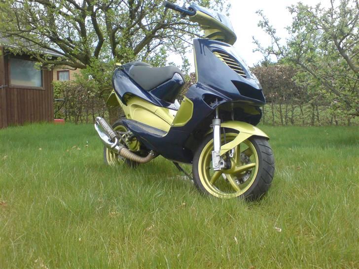 Aprilia sr lcdd marcipanfræsseren solgt  billede 5