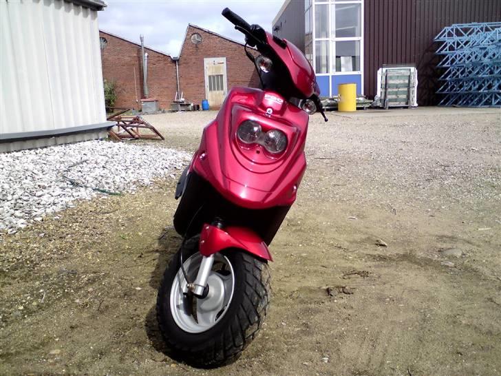 PGO HOT 50 billede 4