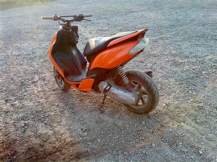 Yamaha jog r byttet billede 3