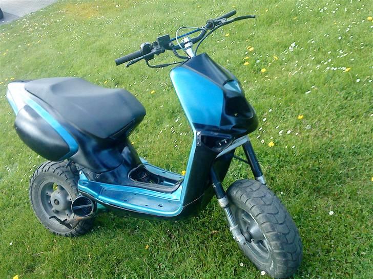 Aprilia rally byttet billede 1