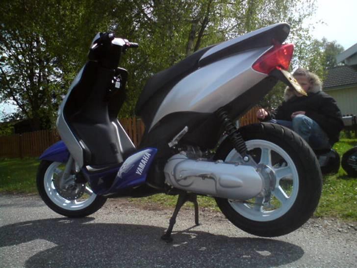 Yamaha Jog r SOLGT billede 3